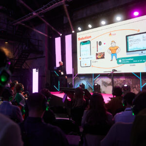 Latitude59 pitching stage